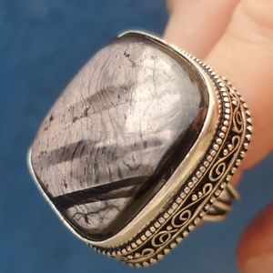 New Amazing Oversized Hypersthene 925 Silver Statement Ring.